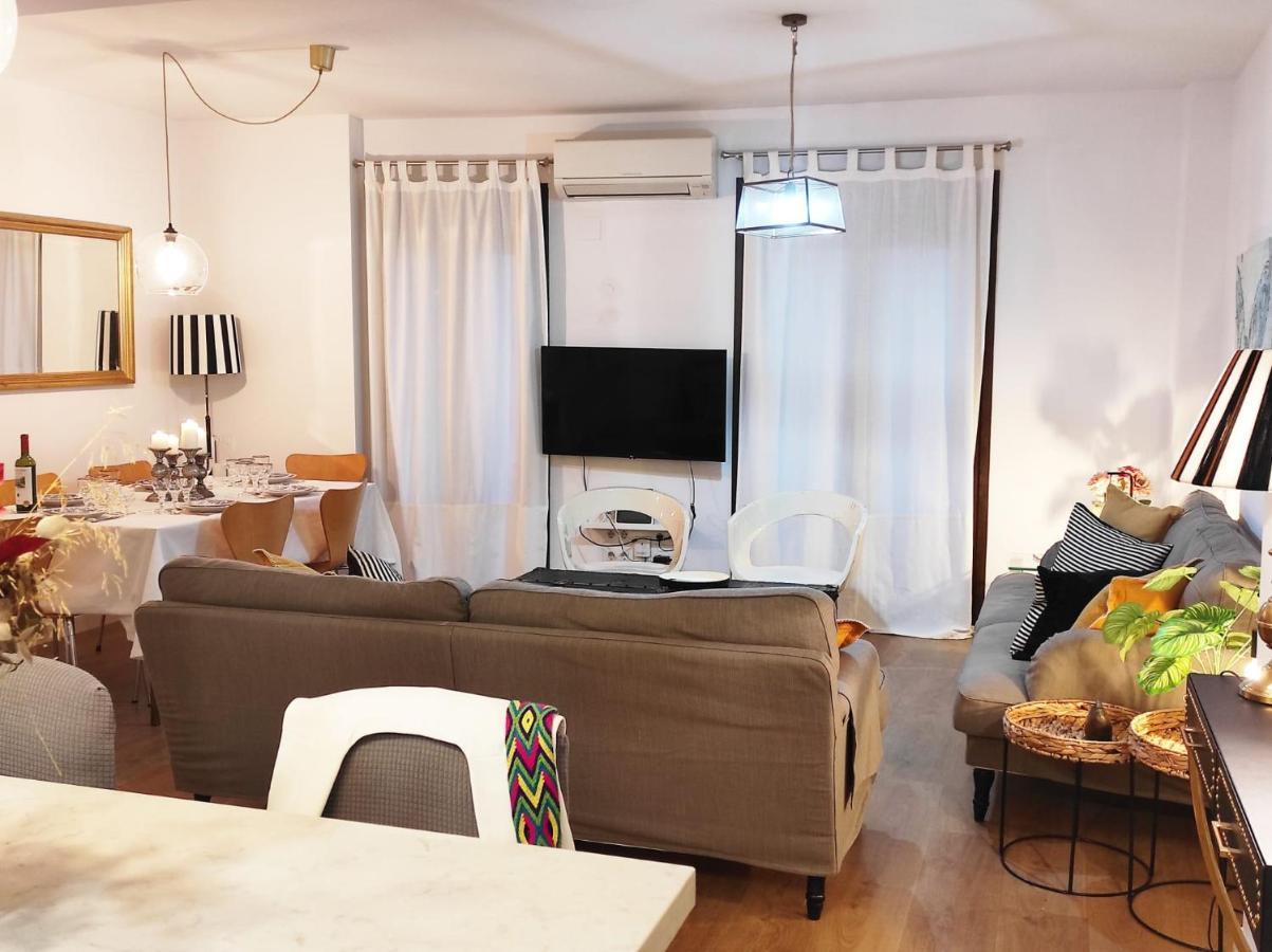 Real Maestranza Suite เซบีญา ภายนอก รูปภาพ