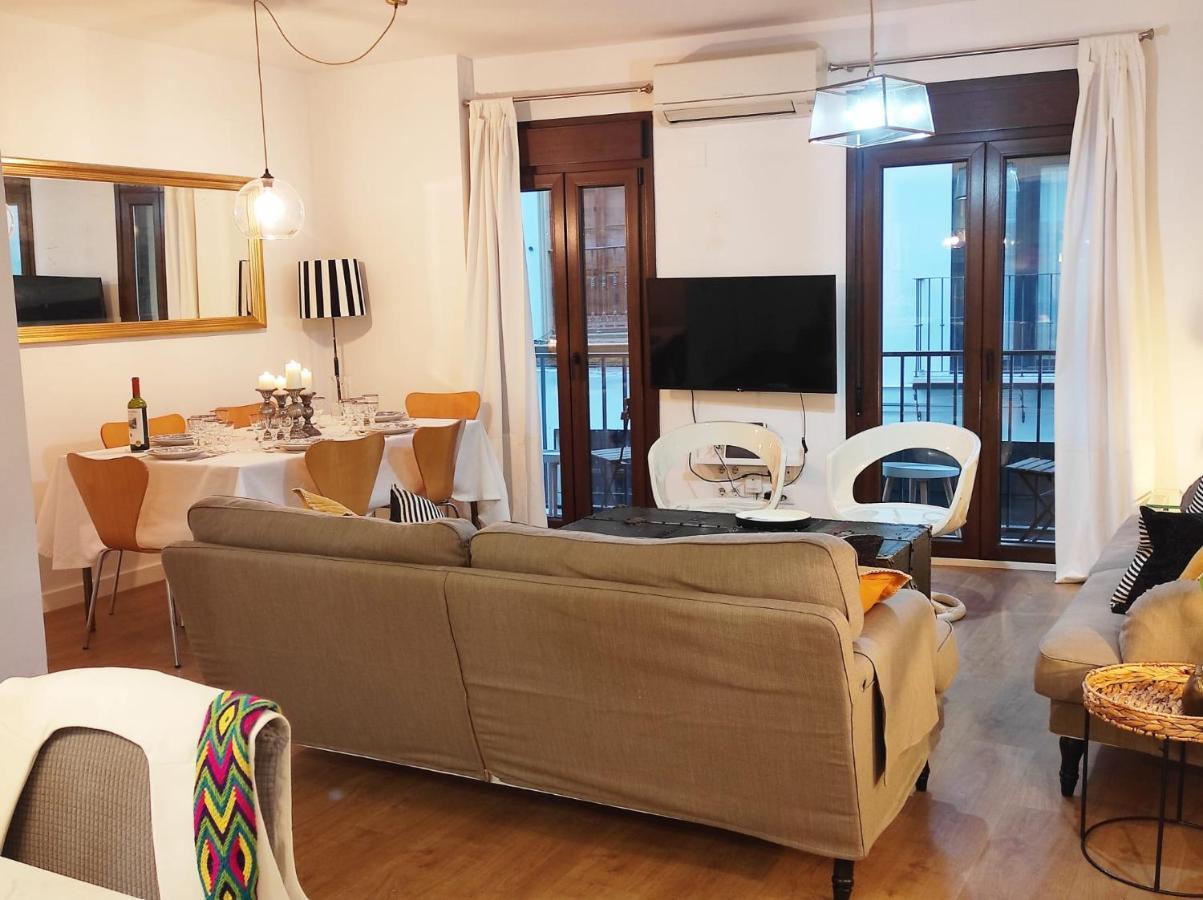 Real Maestranza Suite เซบีญา ภายนอก รูปภาพ